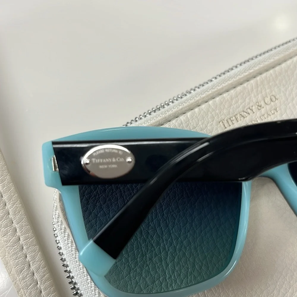 🩵Rare Tiffany & Co Sunglasses🩵 - Picture 10 of 11